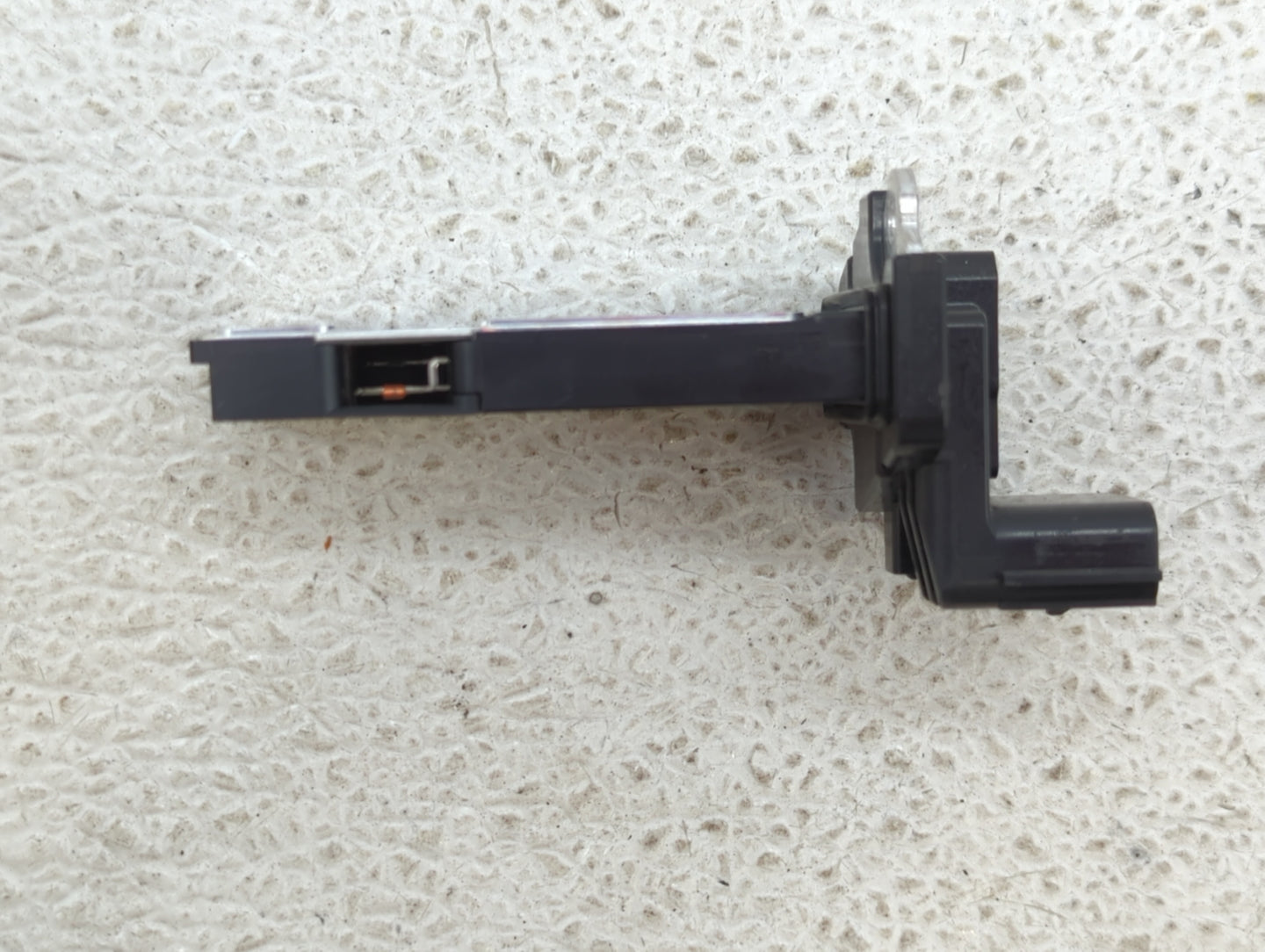 2013-2018 Cadillac Ats Mass Air Flow Meter Maf - Oemusedautoparts1.com