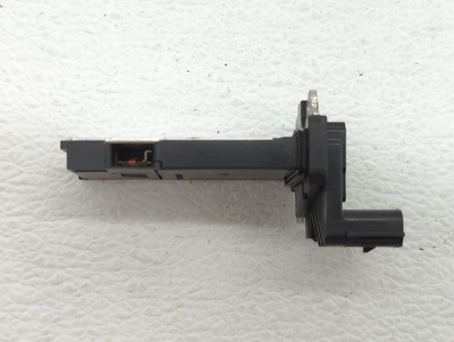 2013-2018 Cadillac Ats Mass Air Flow Meter Maf - Oemusedautoparts1.com