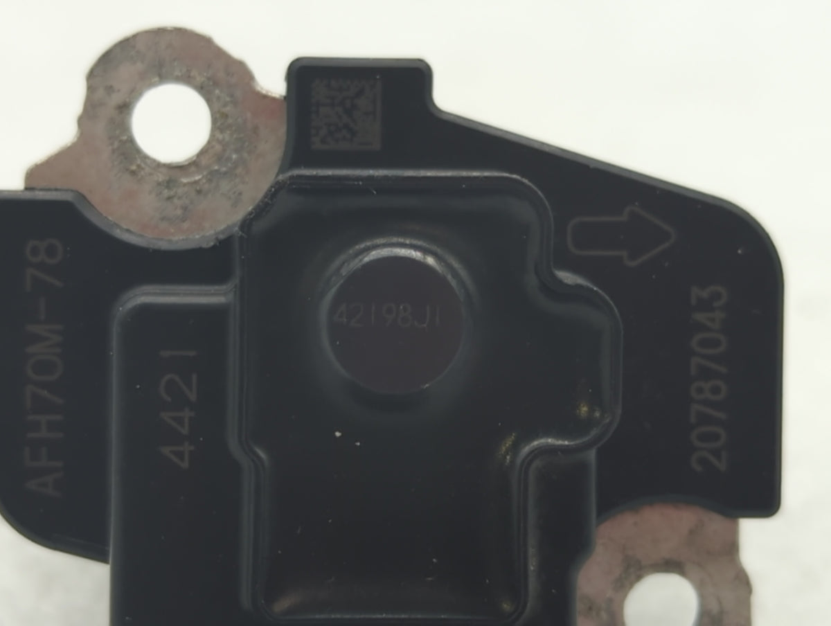2013-2018 Cadillac Ats Mass Air Flow Meter Maf Sensor 398708 - Oemusedautoparts1.com