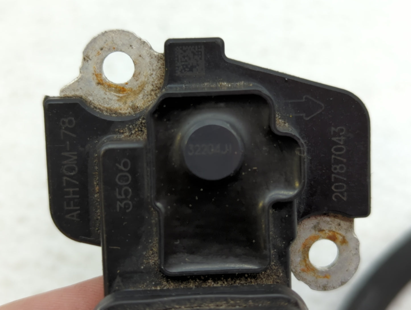 2013-2018 Cadillac Ats Mass Air Flow Meter Maf - Oemusedautoparts1.com
