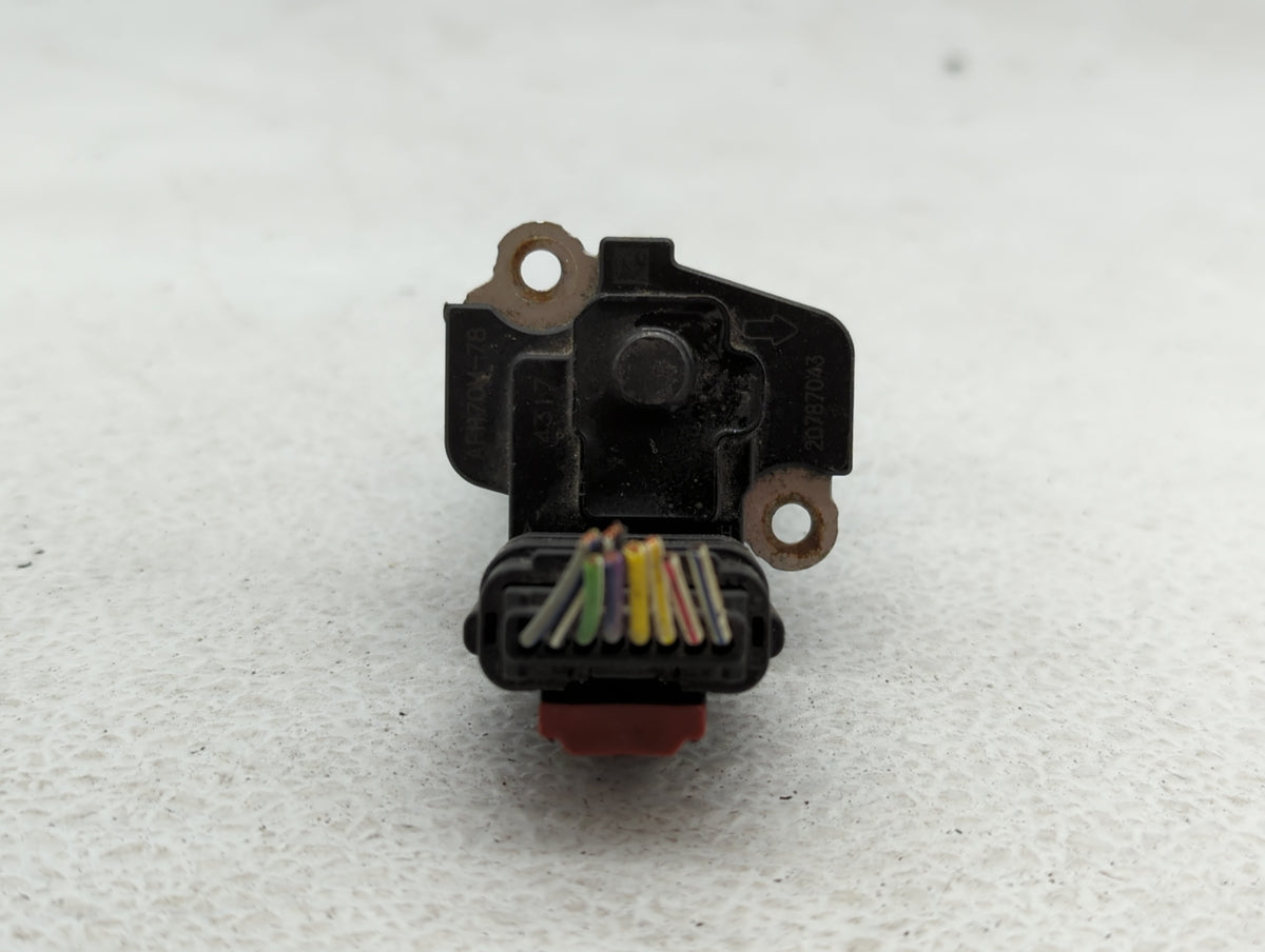 2013-2018 Cadillac Ats Mass Air Flow Meter Maf Sensor 404449 - Oemusedautoparts1.com