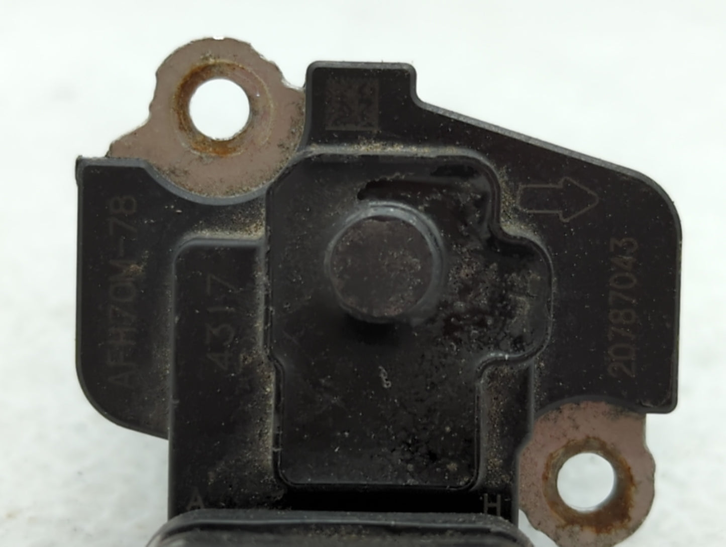 2013-2018 Cadillac Ats Mass Air Flow Meter Maf 404449 - Oemusedautoparts1.com