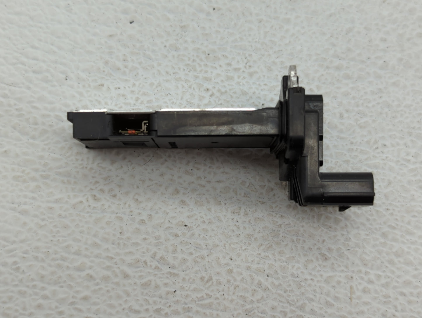 2013-2018 Cadillac Ats Mass Air Flow Meter Maf 404525 - Oemusedautoparts1.com