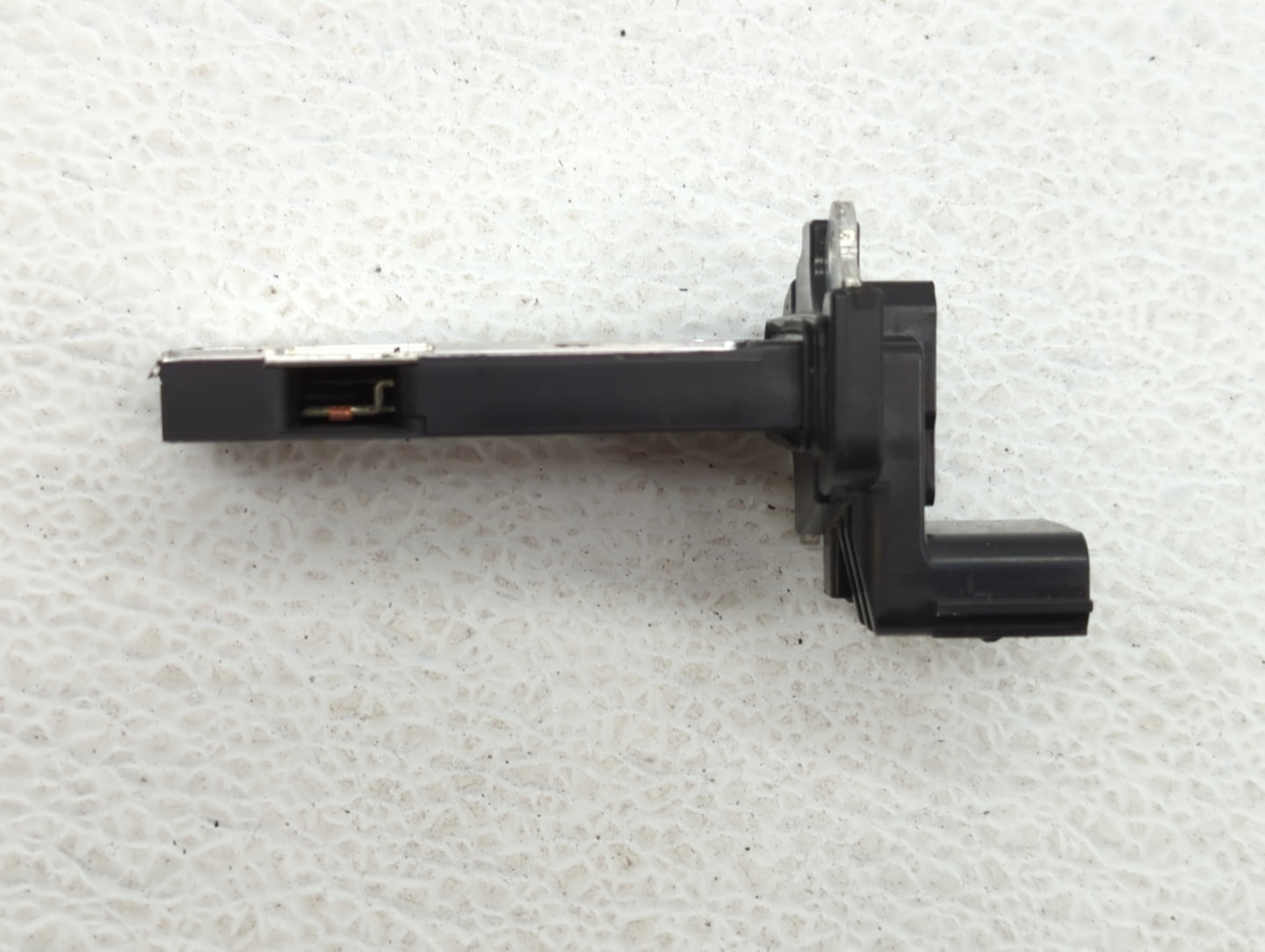 2013-2018 Cadillac Ats Mass Air Flow Meter Maf - Oemusedautoparts1.com