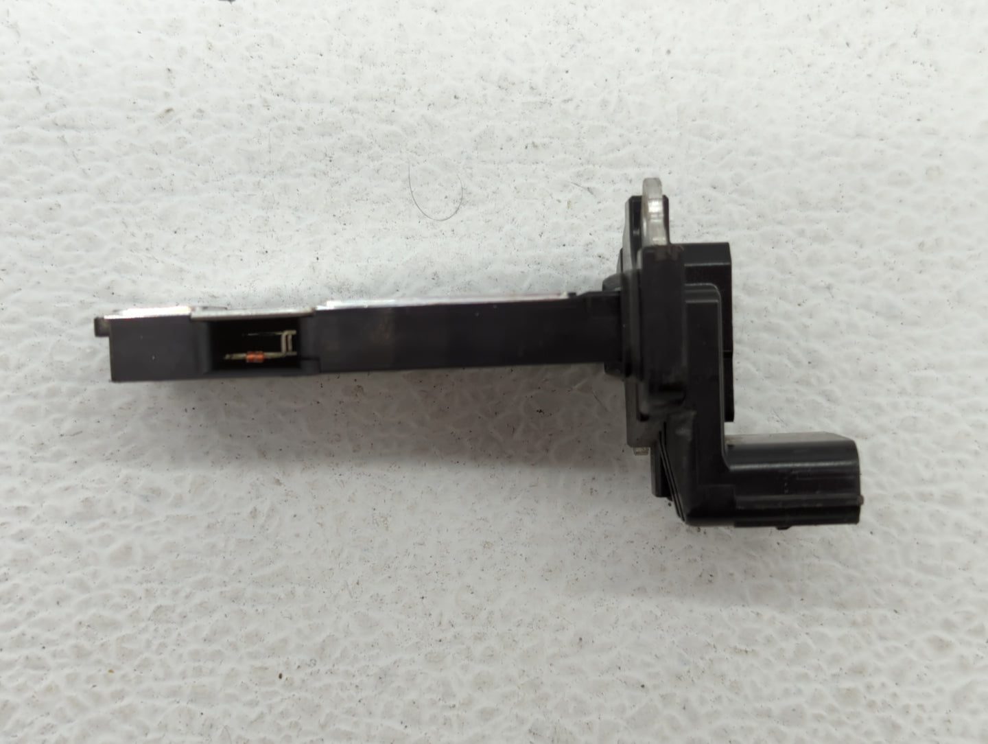 2013-2018 Cadillac Ats Mass Air Flow Meter Maf - Oemusedautoparts1.com