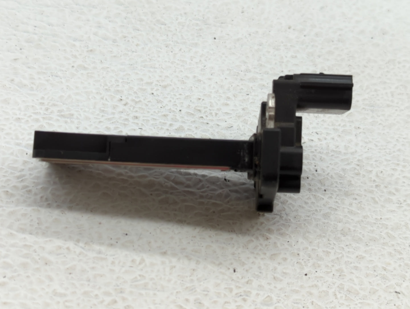 2013-2018 Cadillac Ats Mass Air Flow Meter Maf - Oemusedautoparts1.com