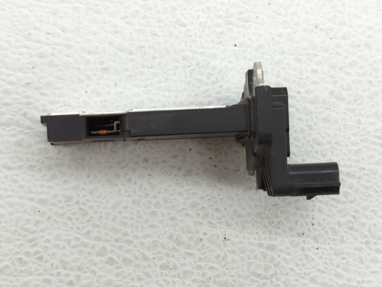 2013-2018 Cadillac Ats Mass Air Flow Meter Maf - Oemusedautoparts1.com