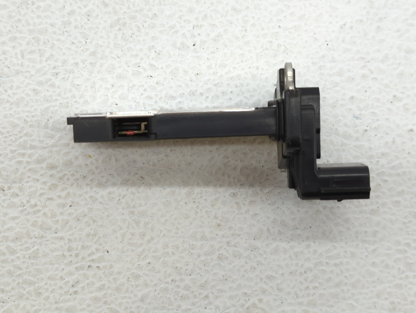 2013-2018 Cadillac Ats Mass Air Flow Meter Maf - Oemusedautoparts1.com