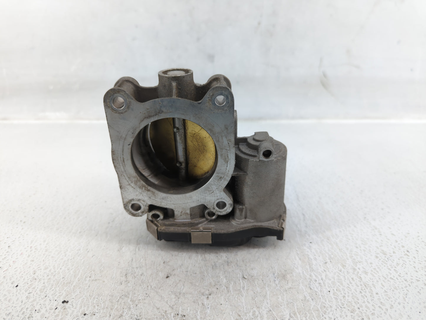 2013-2018 Cadillac Ats Throttle Body P/N:12627067DA Fits Fits 2013 2014 2015 2016 2017 2018 2019 2020 2021 OEM Used Auto Par