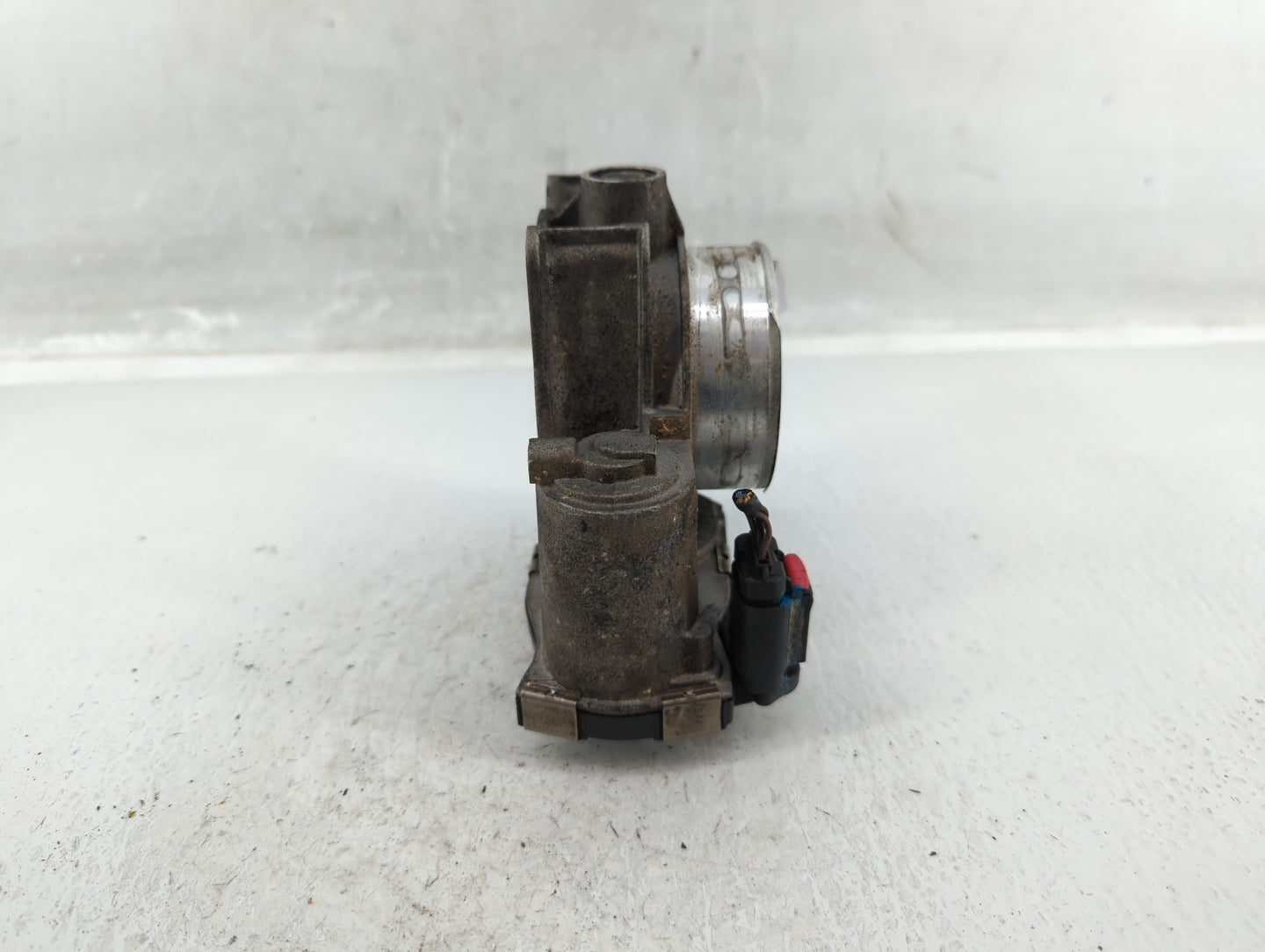 2013-2015 Cadillac Ats Throttle Body P/N:12627217DA Fits Fits 2013 2014 2015 2017 2018 2019 2020 OEM Used Auto Parts - Oemus