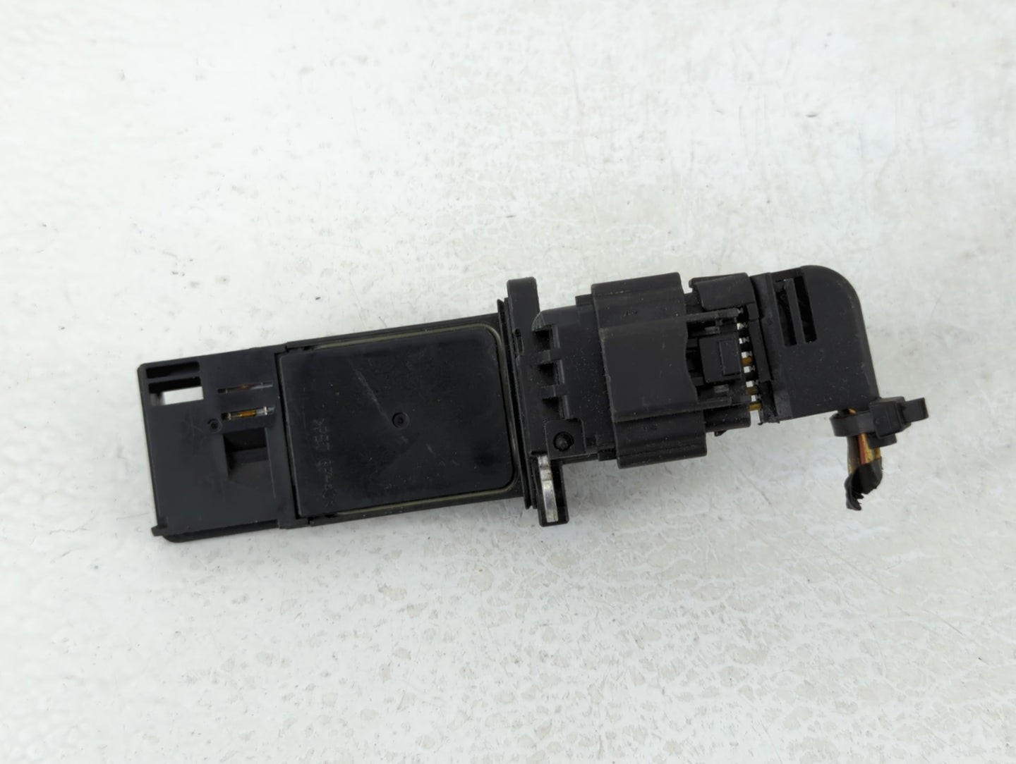 2013-2018 Cadillac Ats Mass Air Flow Meter Maf - Oemusedautoparts1.com