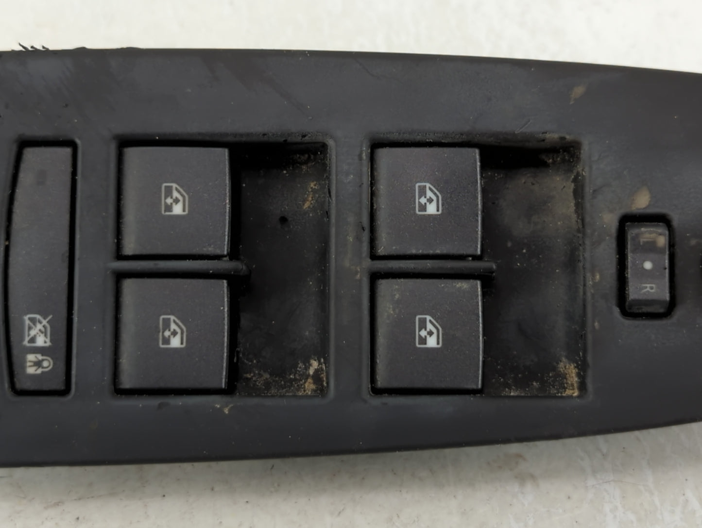 2013 Cadillac Ats Master Power Window Switch Replacement Driver Side Left P/N:22972507 Fits OEM Used Auto Parts - Oemusedaut