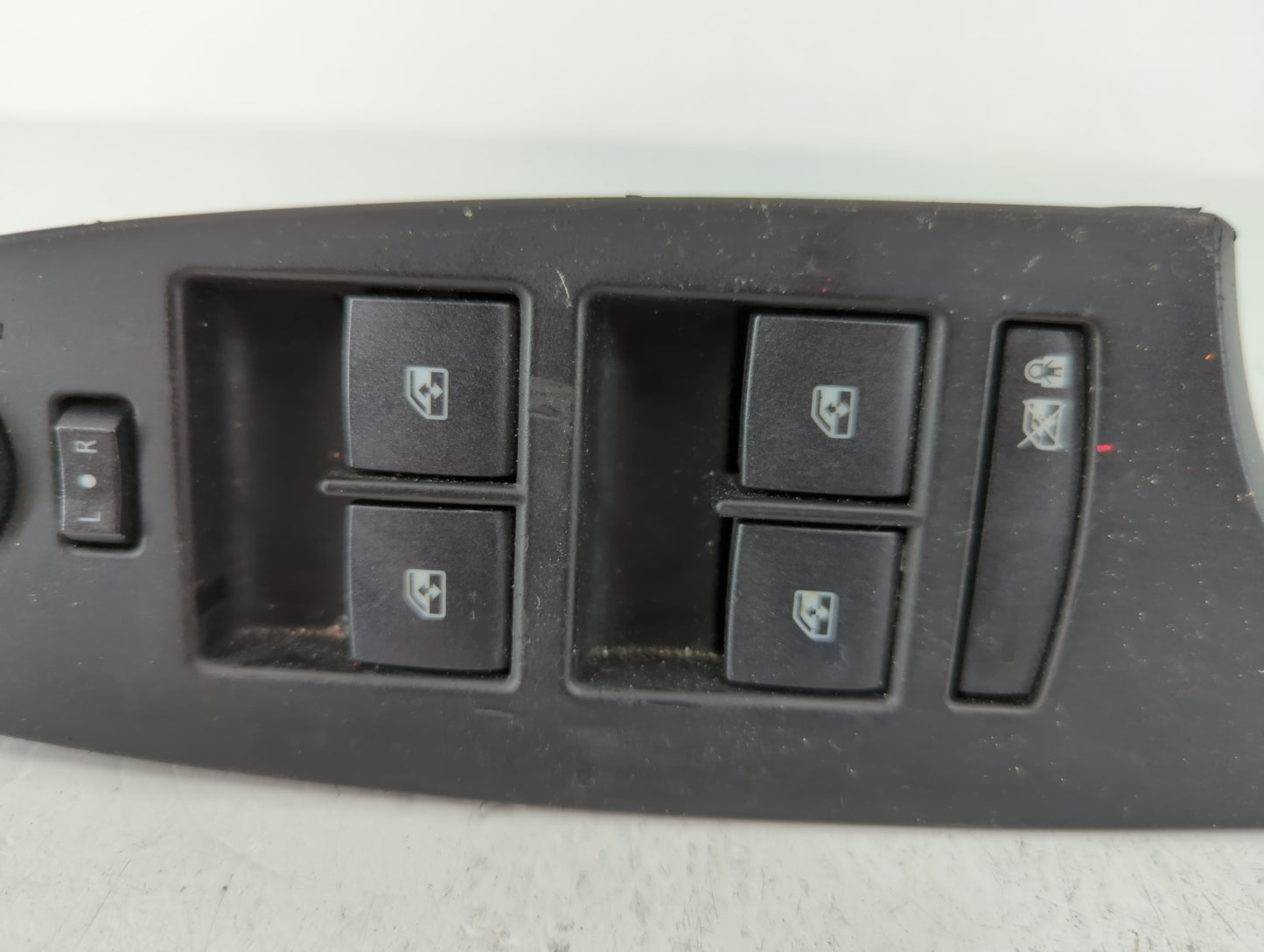 2013 Cadillac Ats Master Power Window Switch Replacement Driver Side Left P/N:22898794 Fits OEM Used Auto Parts - Oemusedaut