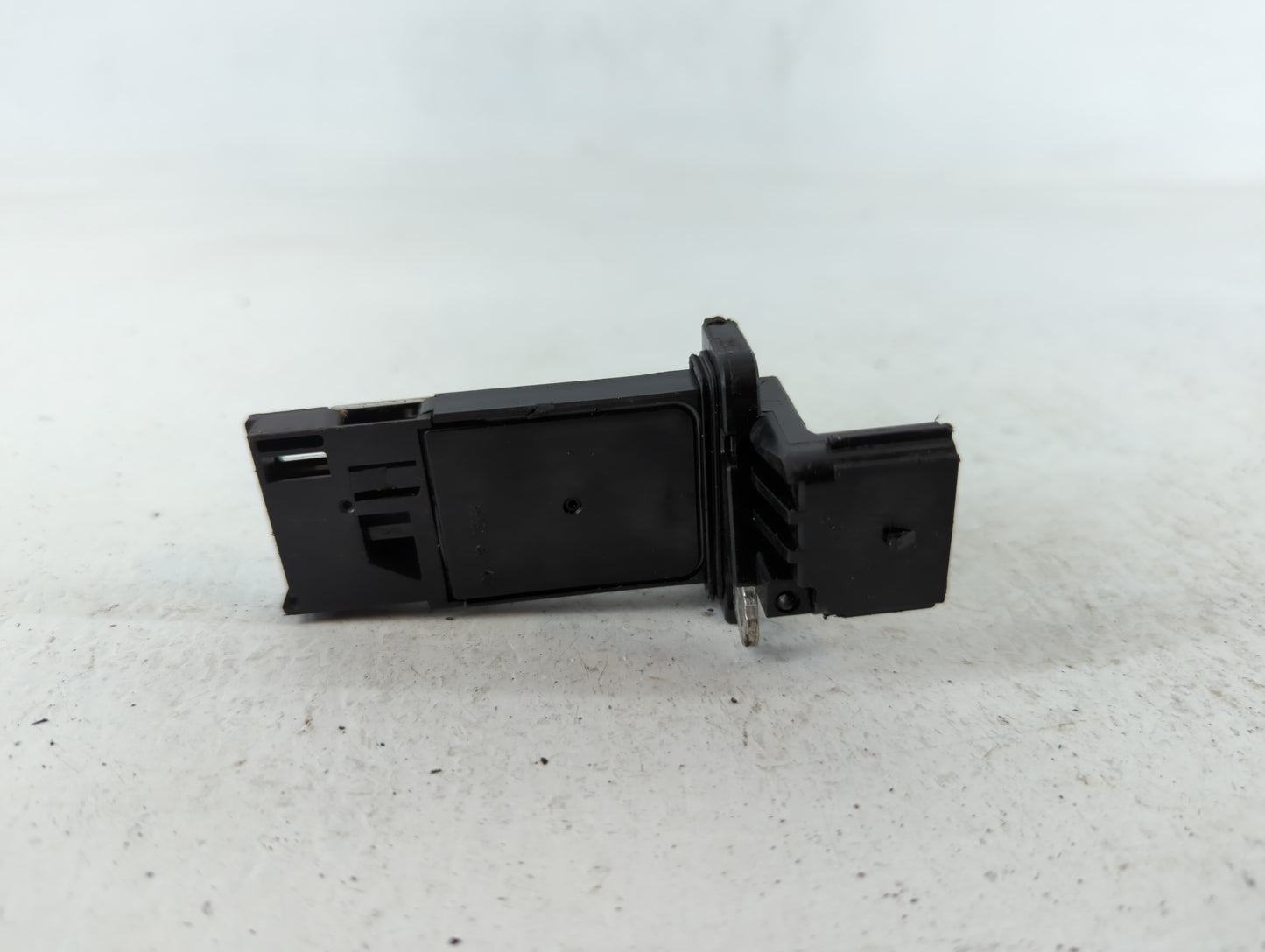 2013-2018 Cadillac Ats Mass Air Flow Meter Maf - Oemusedautoparts1.com