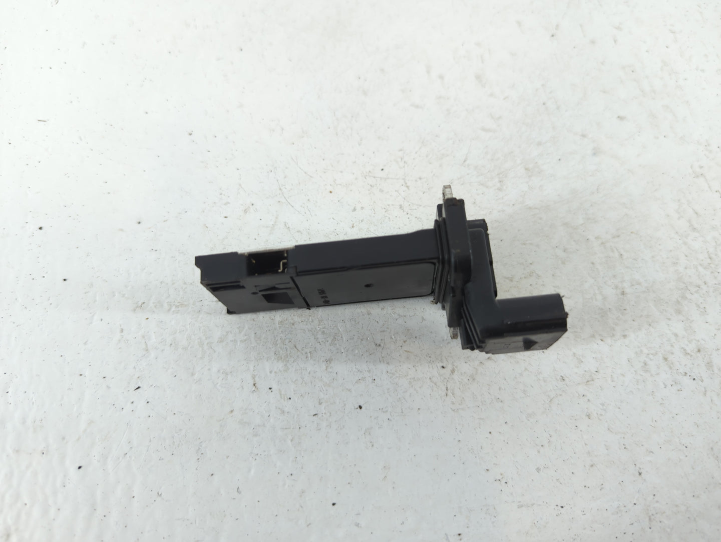 2013-2018 Cadillac Ats Mass Air Flow Meter Maf - Oemusedautoparts1.com