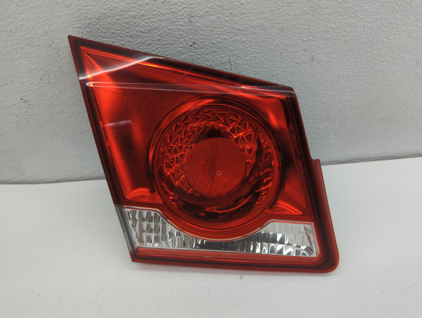 2013-2018 Cadillac Ats Tail Light Assembly Driver Left OEM P/N:3057KLCP Fits Fits 2013 2014 2015 2016 2018 OEM Used Auto Par