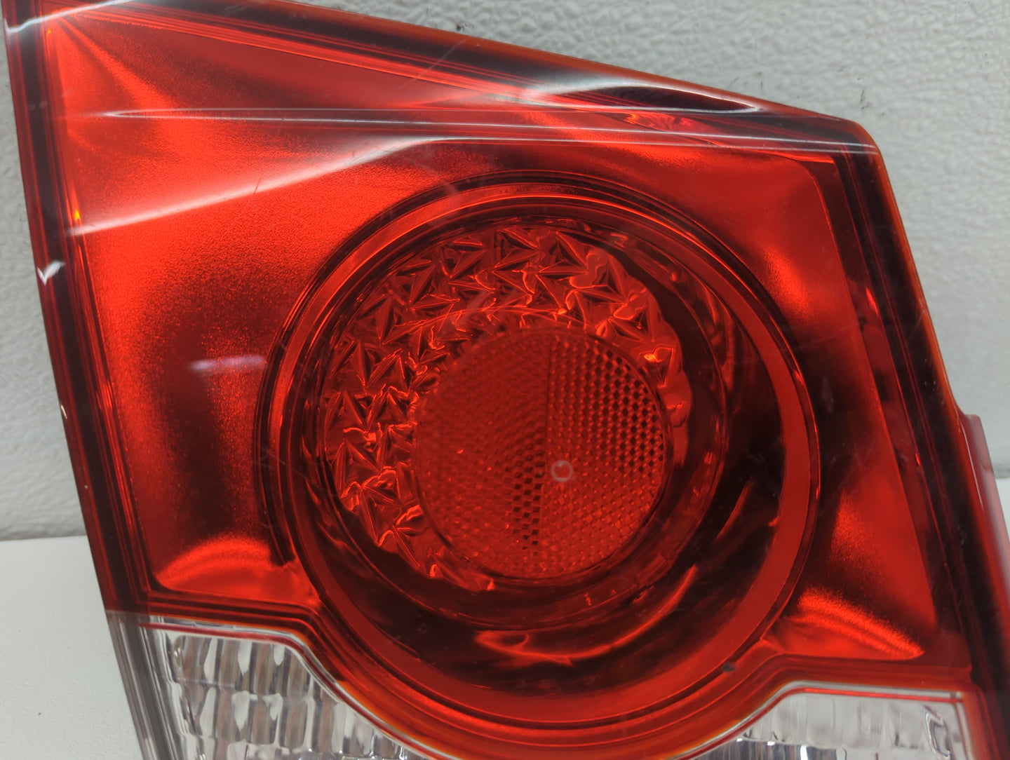 2013-2018 Cadillac Ats Tail Light Assembly Driver Left OEM P/N:3057KLCP Fits Fits 2013 2014 2015 2016 2018 OEM Used Auto Par