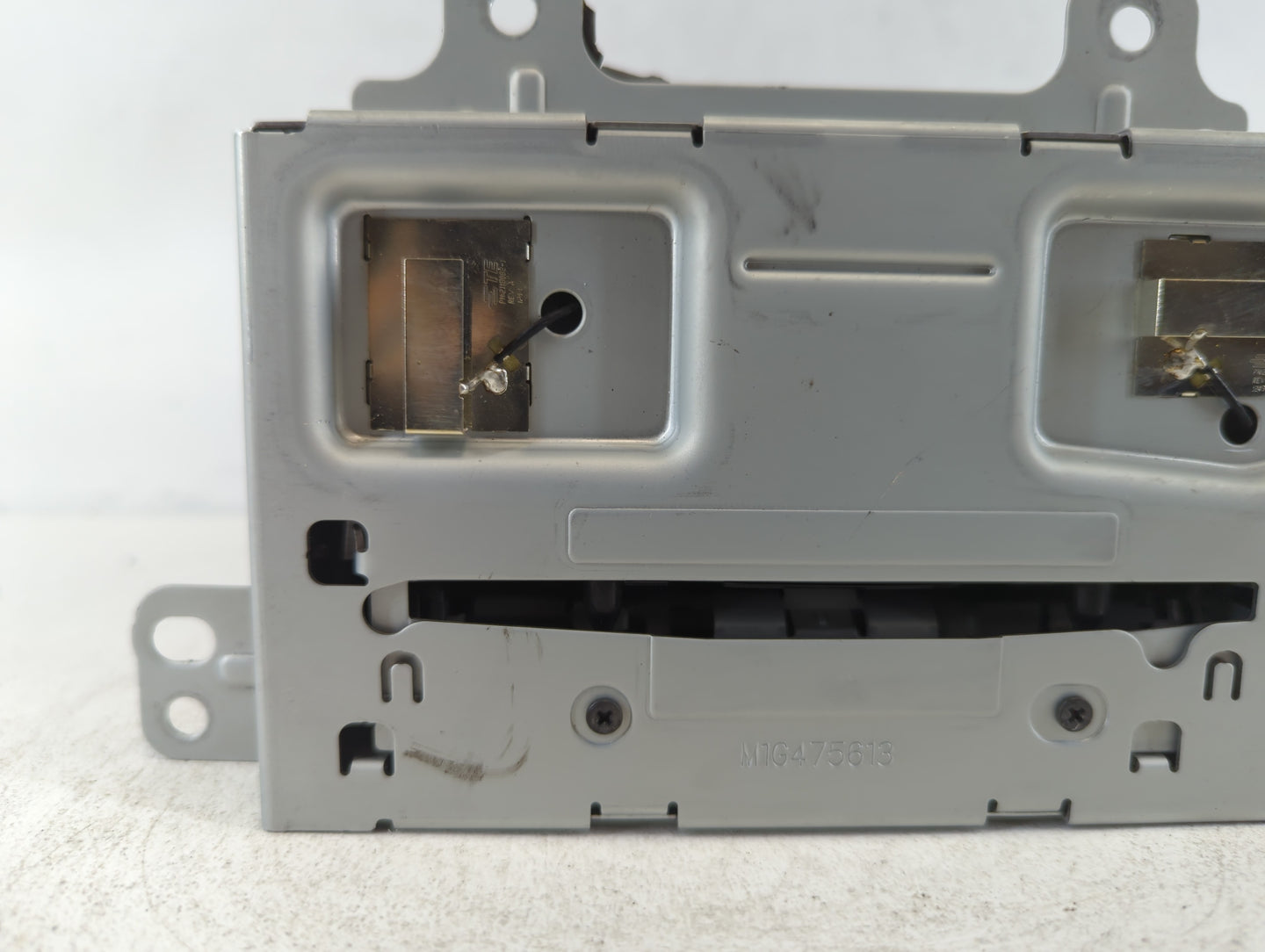 2013-2013 Cadillac Ats Am Fm Cd Player Radio Receiver - Oemusedautoparts1.com