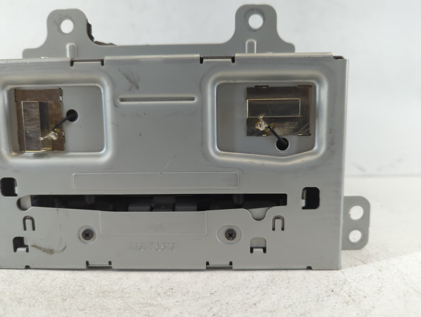 2013-2013 Cadillac Ats Am Fm Cd Player Radio Receiver - Oemusedautoparts1.com