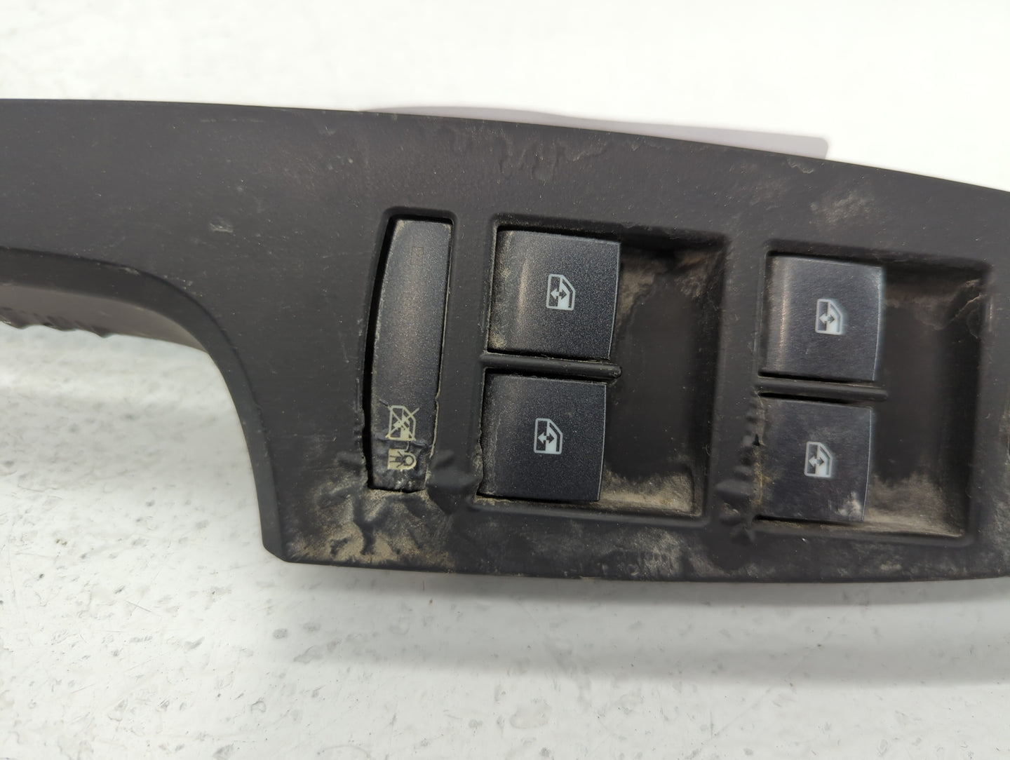 2013 Cadillac Ats Master Power Window Switch Replacement Driver Side Left P/N:22972504 Fits OEM Used Auto Parts - Oemusedaut