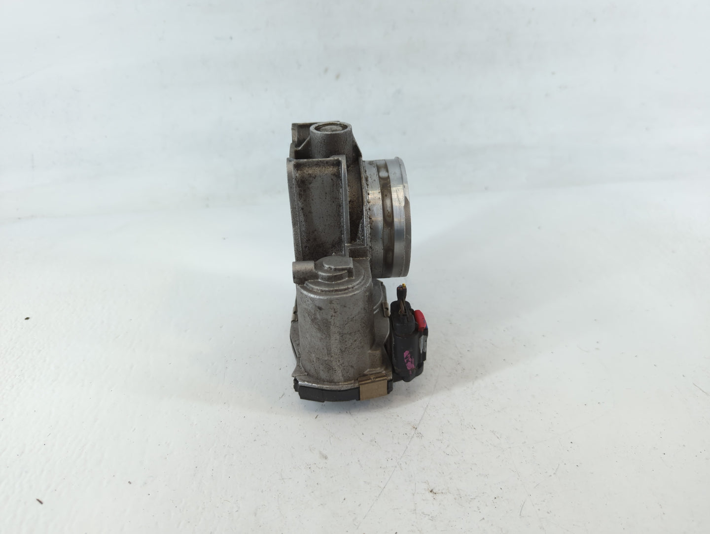2013-2015 Cadillac Ats Throttle Body P/N:12627217DA Fits Fits 2013 2014 2015 2017 2018 2019 2020 OEM Used Auto Parts - Oemus