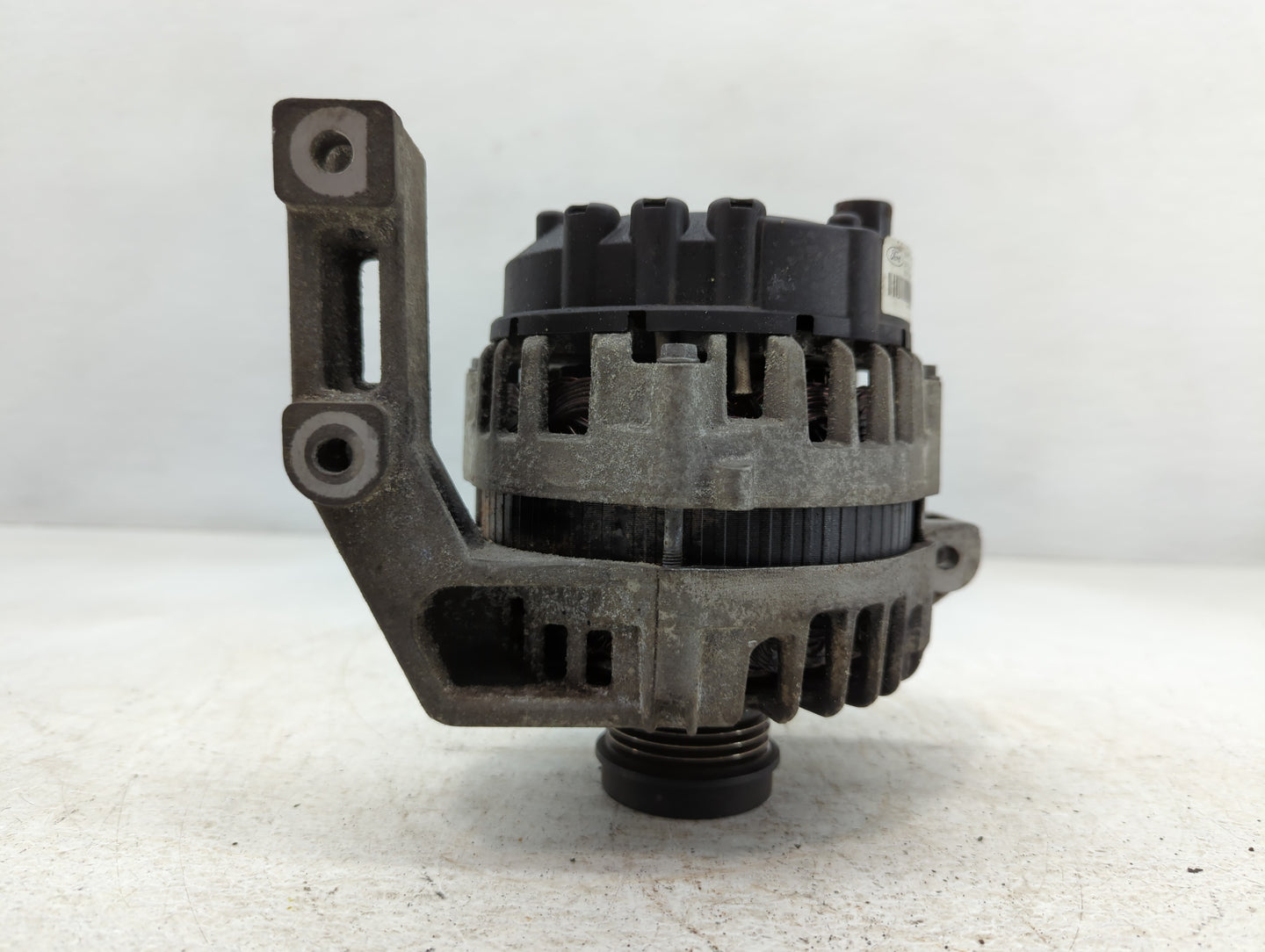 2013-2018 Cadillac Ats Alternator Replacement Generator Charging Assembly Engine OEM P/N:BV6T-10300-EB Fits OEM Used Auto Pa