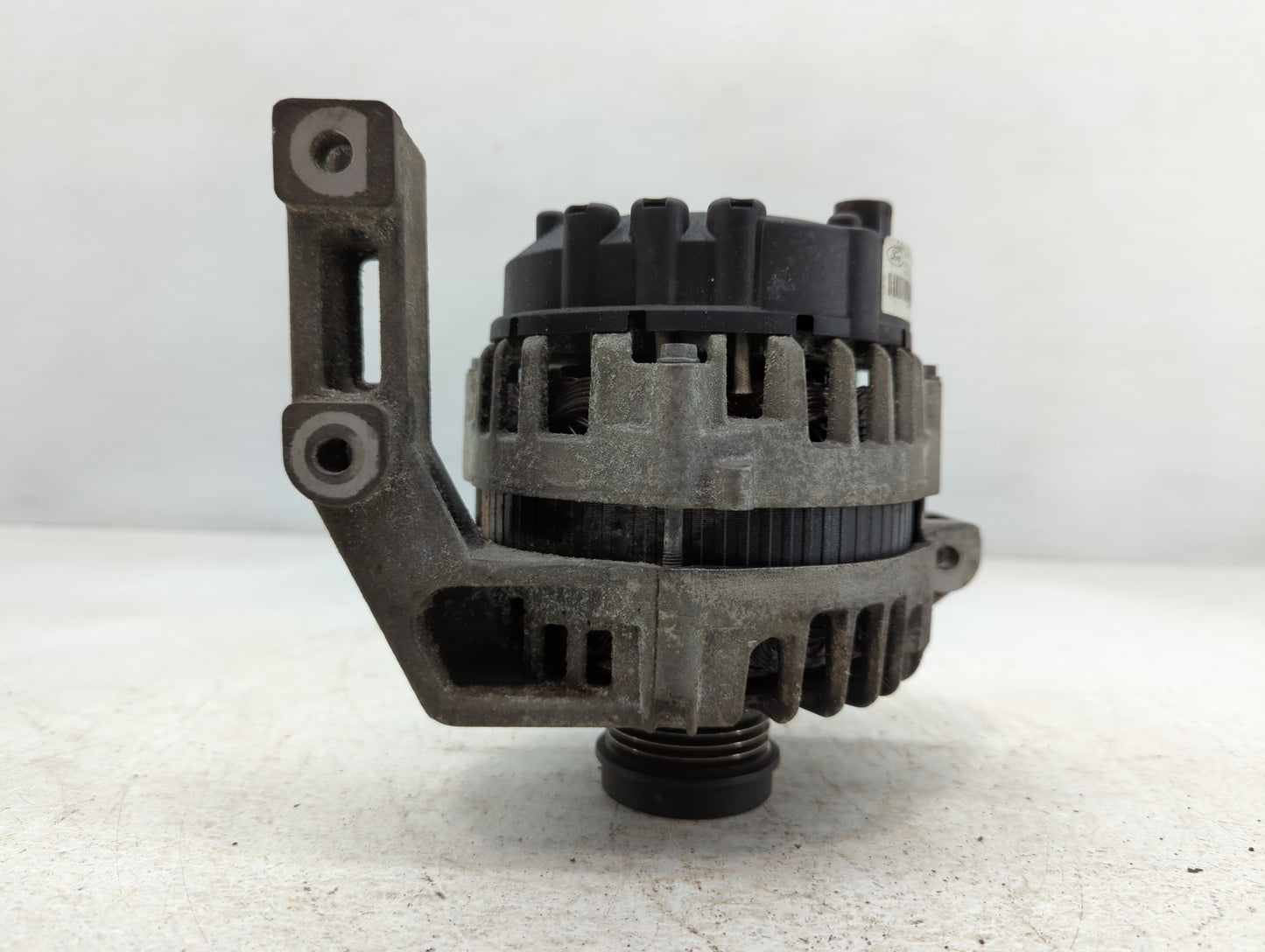2013-2018 Cadillac Ats Alternator Replacement Generator Charging Assembly Engine OEM P/N:BV6T-10300-EB Fits OEM Used Auto Pa