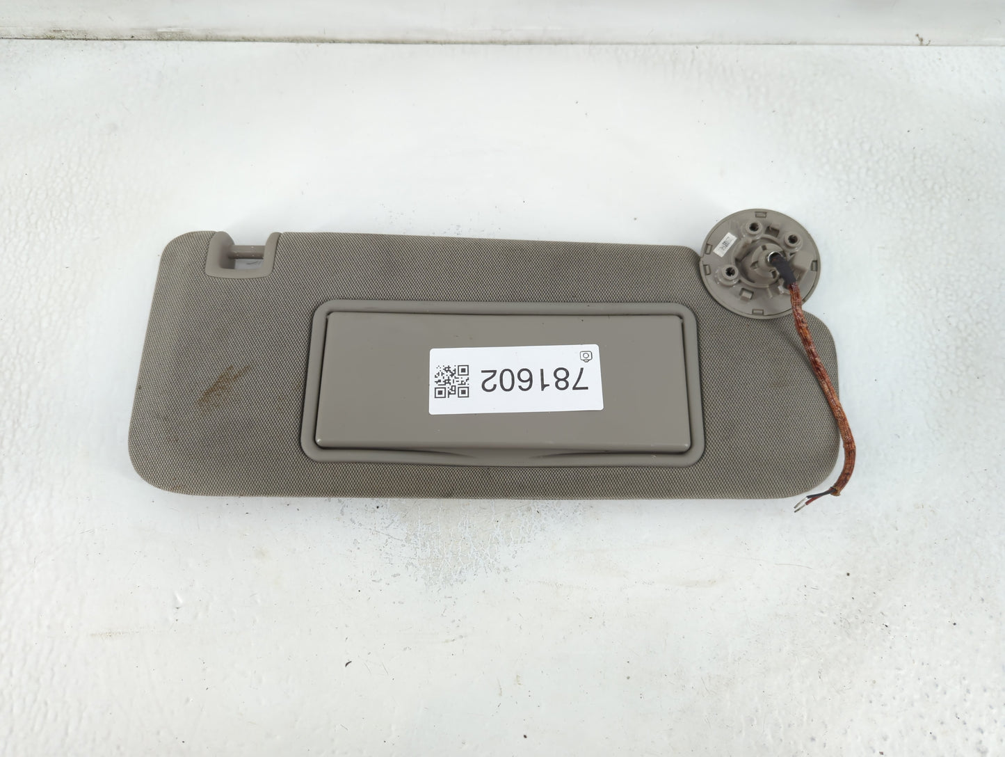 2013 Cadillac Ats Sun Visor Shade Replacement Passenger Right Mirror Fits OEM Used Auto Parts - Oemusedautoparts1.com