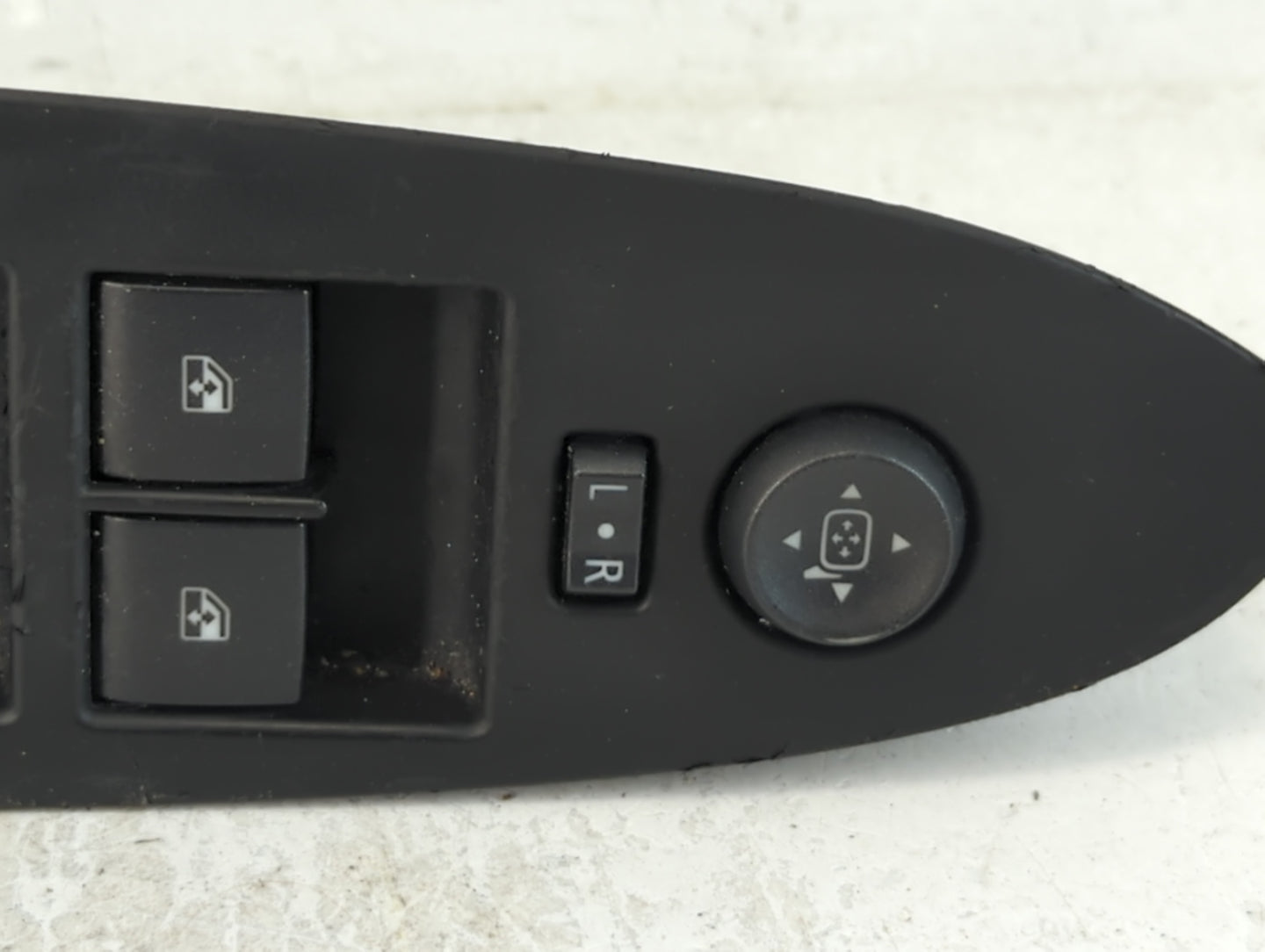 2013 Cadillac Ats Master Power Window Switch Replacement Driver Side Left P/N:22972507 Fits OEM Used Auto Parts - Oemusedaut