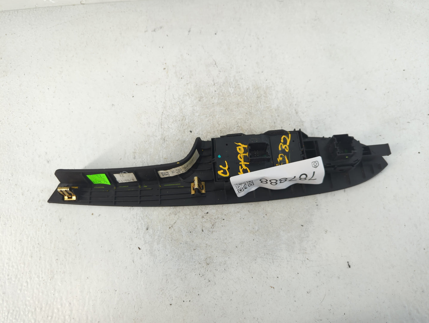 2013 Cadillac Ats Master Power Window Switch Replacement Driver Side Left P/N:22972507 Fits OEM Used Auto Parts - Oemusedaut