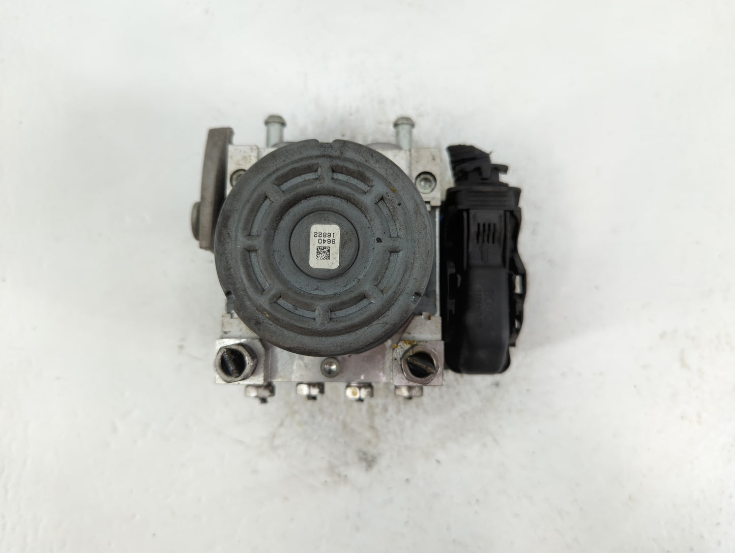2013 Cadillac Ats ABS Pump Control Module Replacement P/N:22994568 Fits OEM Used Auto Parts - Oemusedautoparts1.com
