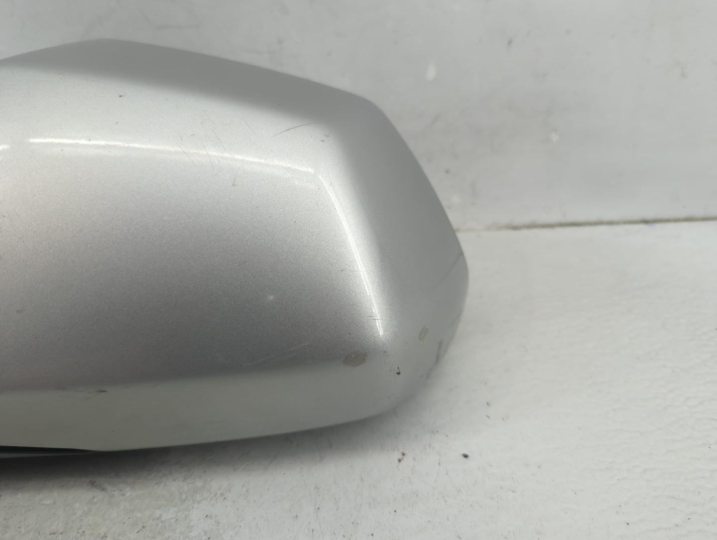 2008-2014 Cadillac Cts Driver Side View Mirror - Left Door Mirror OEM Used - Oemusedautoparts1.com