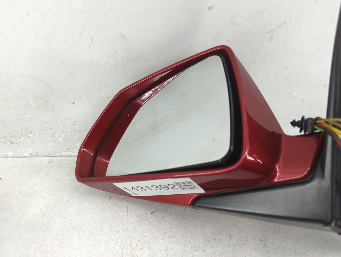 2008-2014 Cadillac Cts Driver Side View Mirror - Left Door Mirror OEM Used - Oemusedautoparts1.com