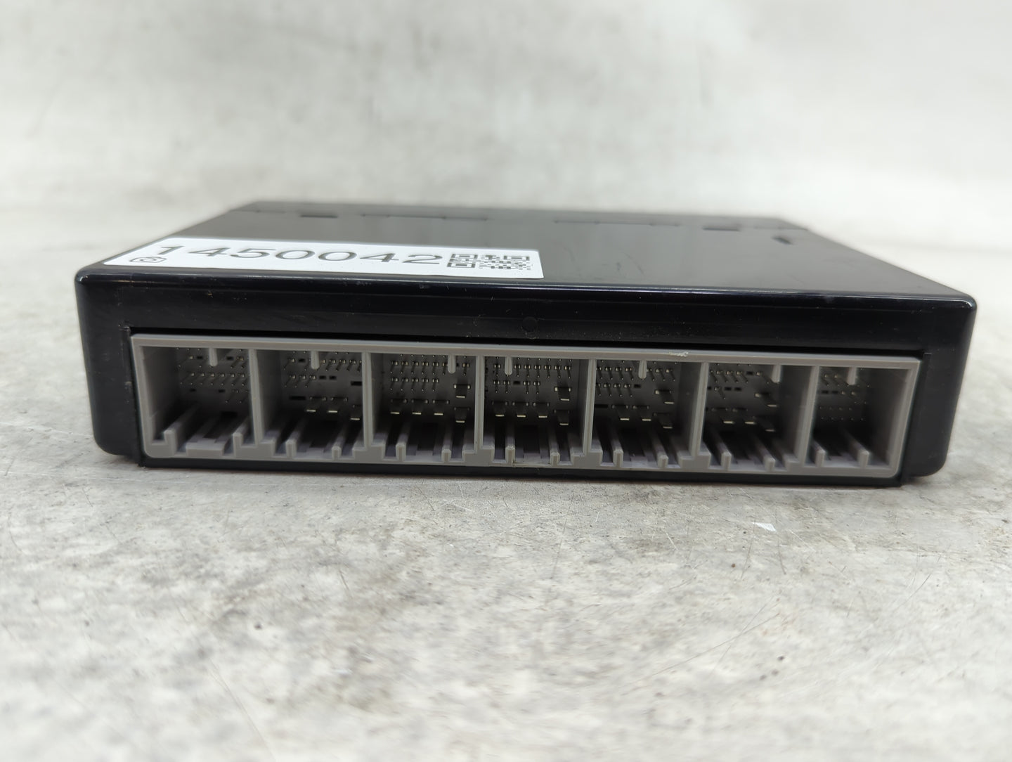 2008-2013 Cadillac Cts Body Control Module Bcm Inner Cabin Fuse Box - Oemusedautoparts1.com