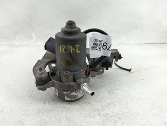 compare product 2013 Cadillac Cts Central Vaccum Lock Pump 11342 0586 004|20804130