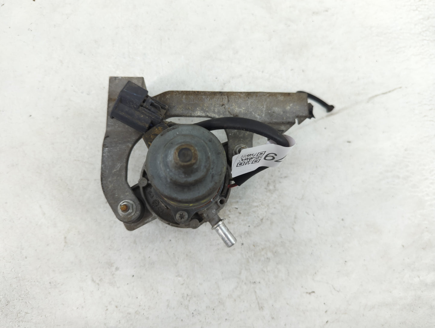 2013 Cadillac Cts Central Vaccum Lock Pump 11342 0586 004|20804130 - Oemusedautoparts1.com