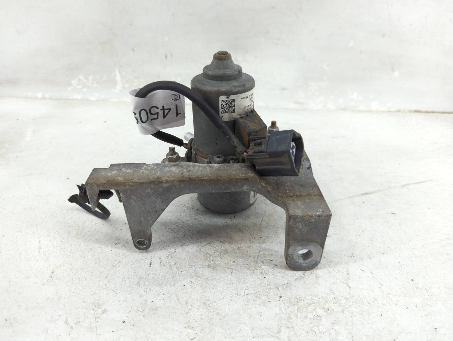 2013 Cadillac Cts Central Vaccum Lock Pump 11342 0586 004|20804130 - Oemusedautoparts1.com