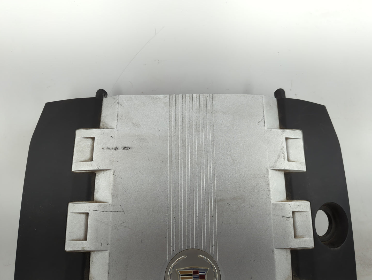 2013 Cadillac Cts Engine Cover - Oemusedautoparts1.com