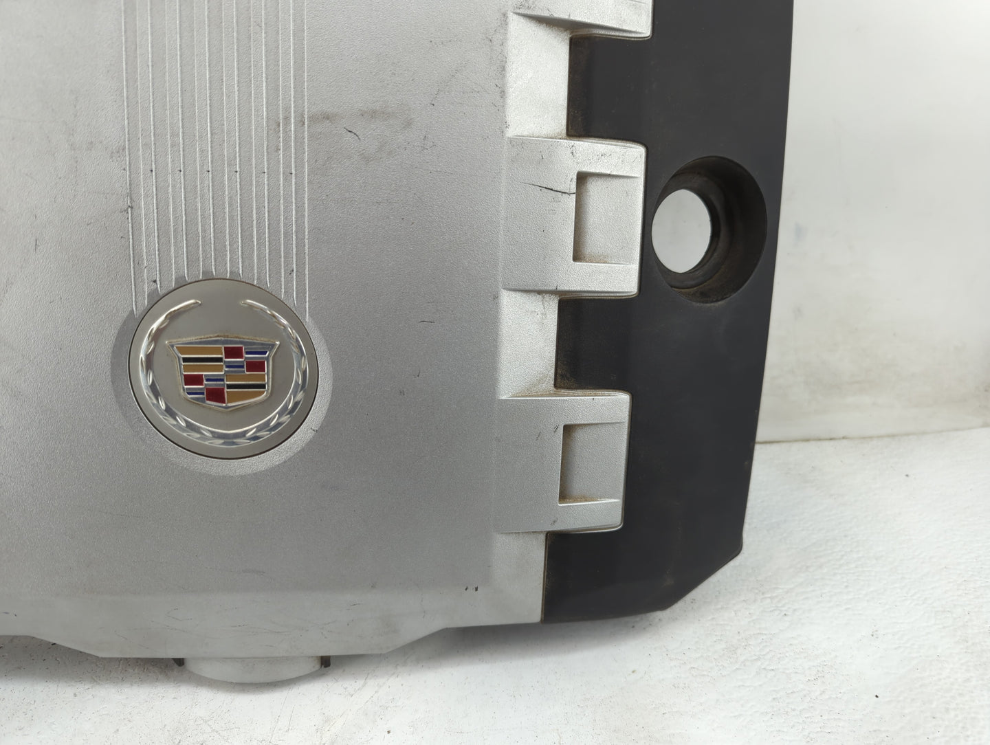 2013 Cadillac Cts Engine Cover - Oemusedautoparts1.com