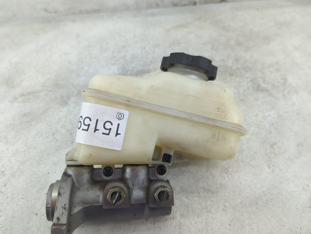 2012-2015 Cadillac Cts Brake Master Cylinder 1515951 - Oemusedautoparts1.com