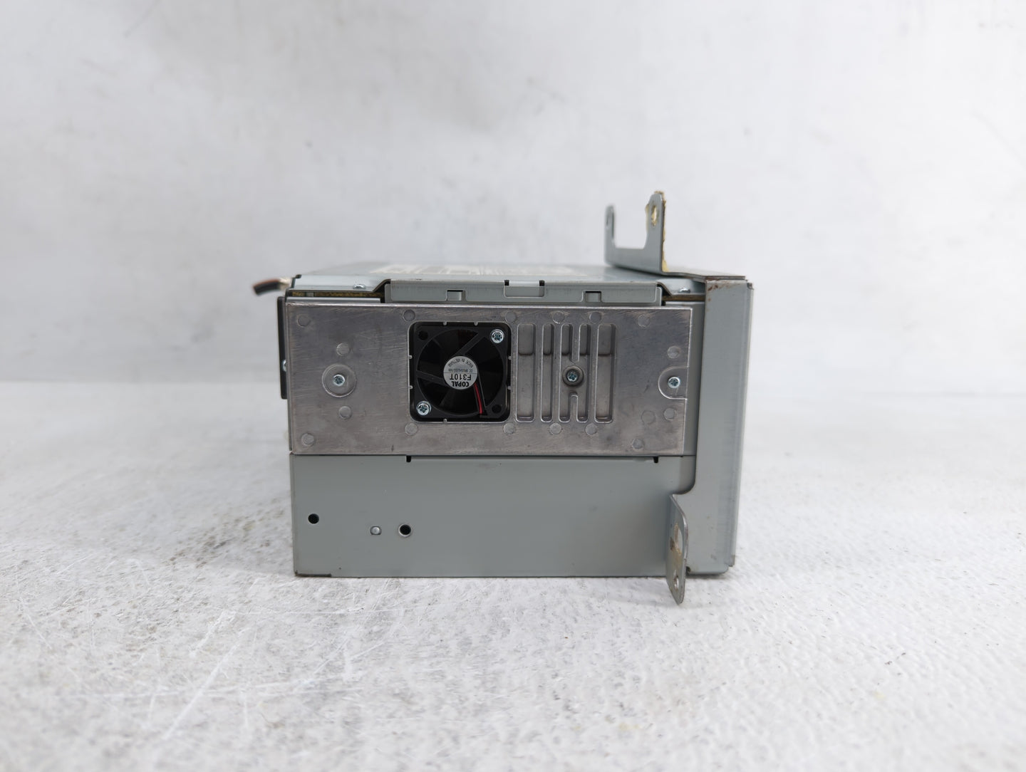 2012-2013 Cadillac Cts Radio AM FM Cd Player Receiver Replacement P/N:22991500 Fits Fits 2012 2013 OEM Used Auto Parts - Oem