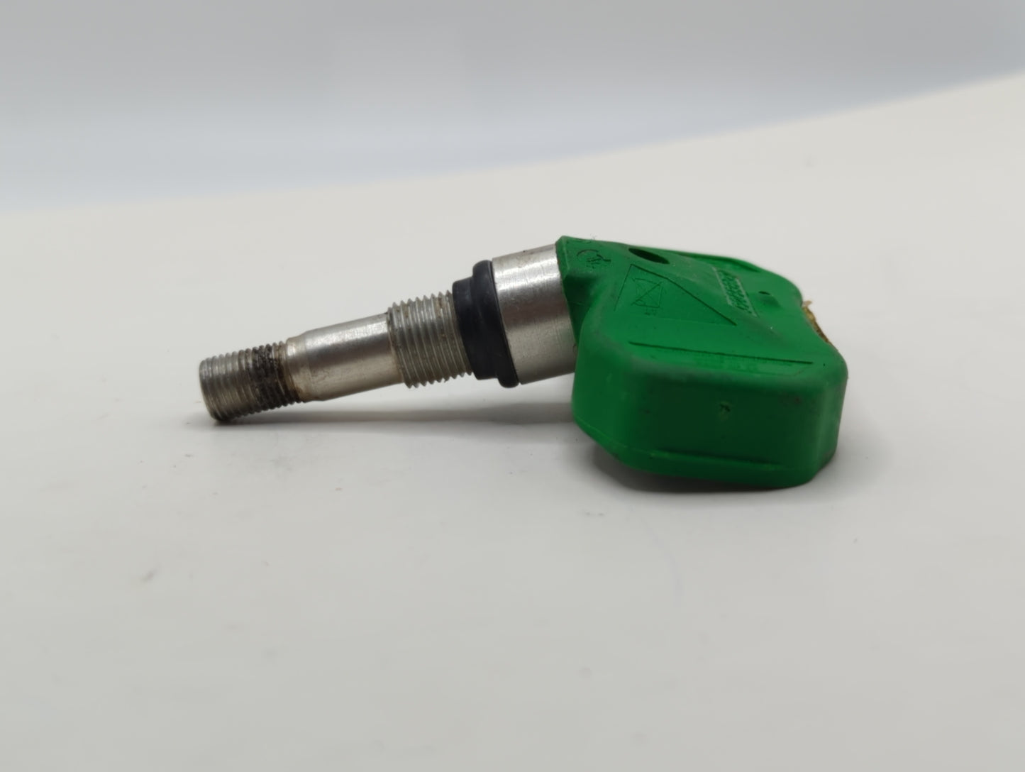 2013 Cadillac Cts Tire Pressure Monitoring System Sensor Tpms - Oemusedautoparts1.com