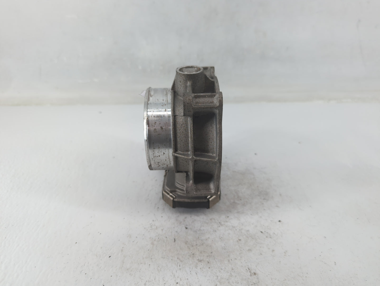 2012-2015 Cadillac Cts Throttle Body P/N:12632172BA Fits Fits 2012 2013 2014 2015 2016 2017 2018 2019 2020 2021 2022 OEM Use