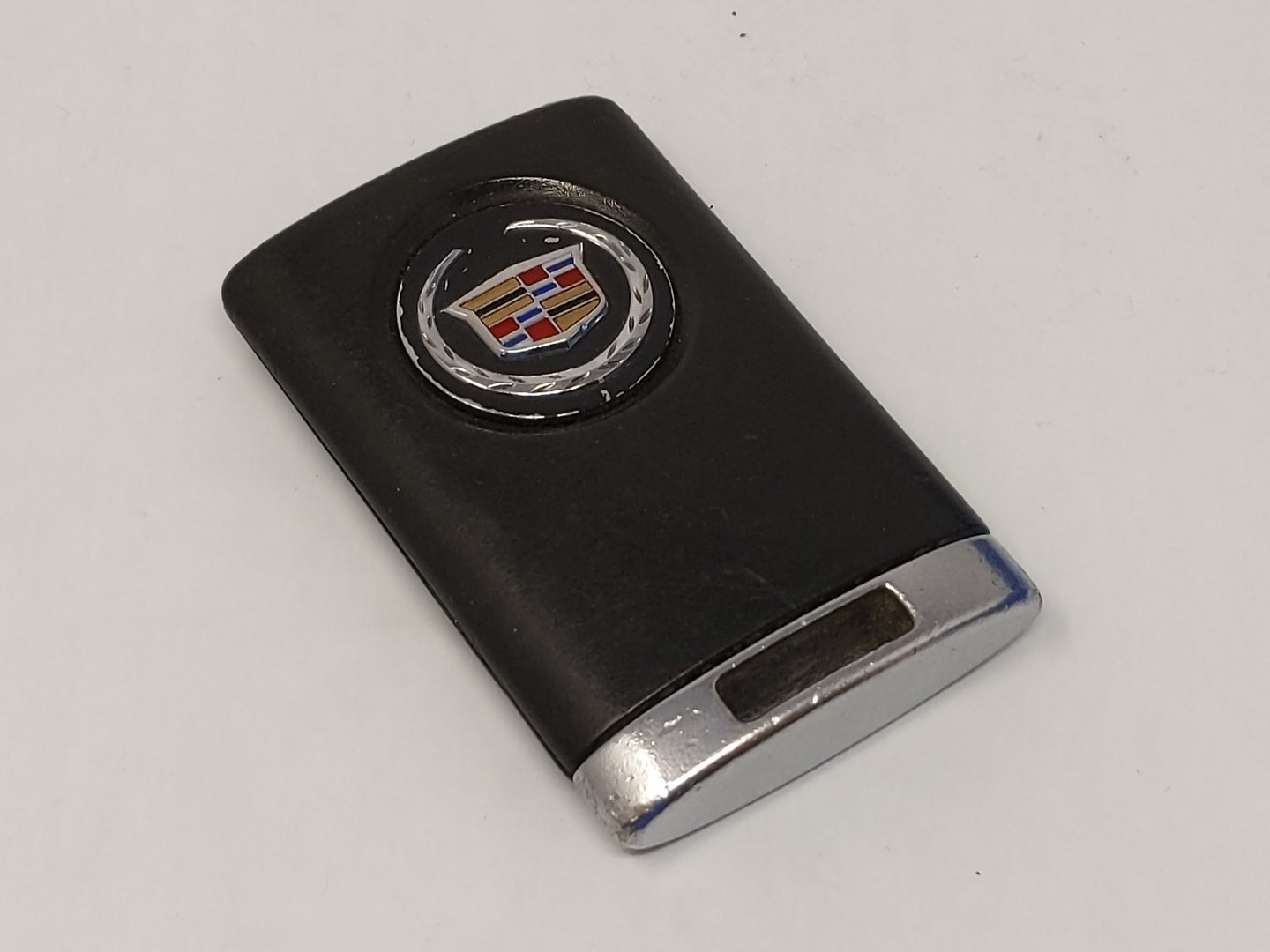 2008-2013 Cadillac Cts Keyless Entry Remote Ouc6000066 Driver1 4 Buttons - Oemusedautoparts1.com
