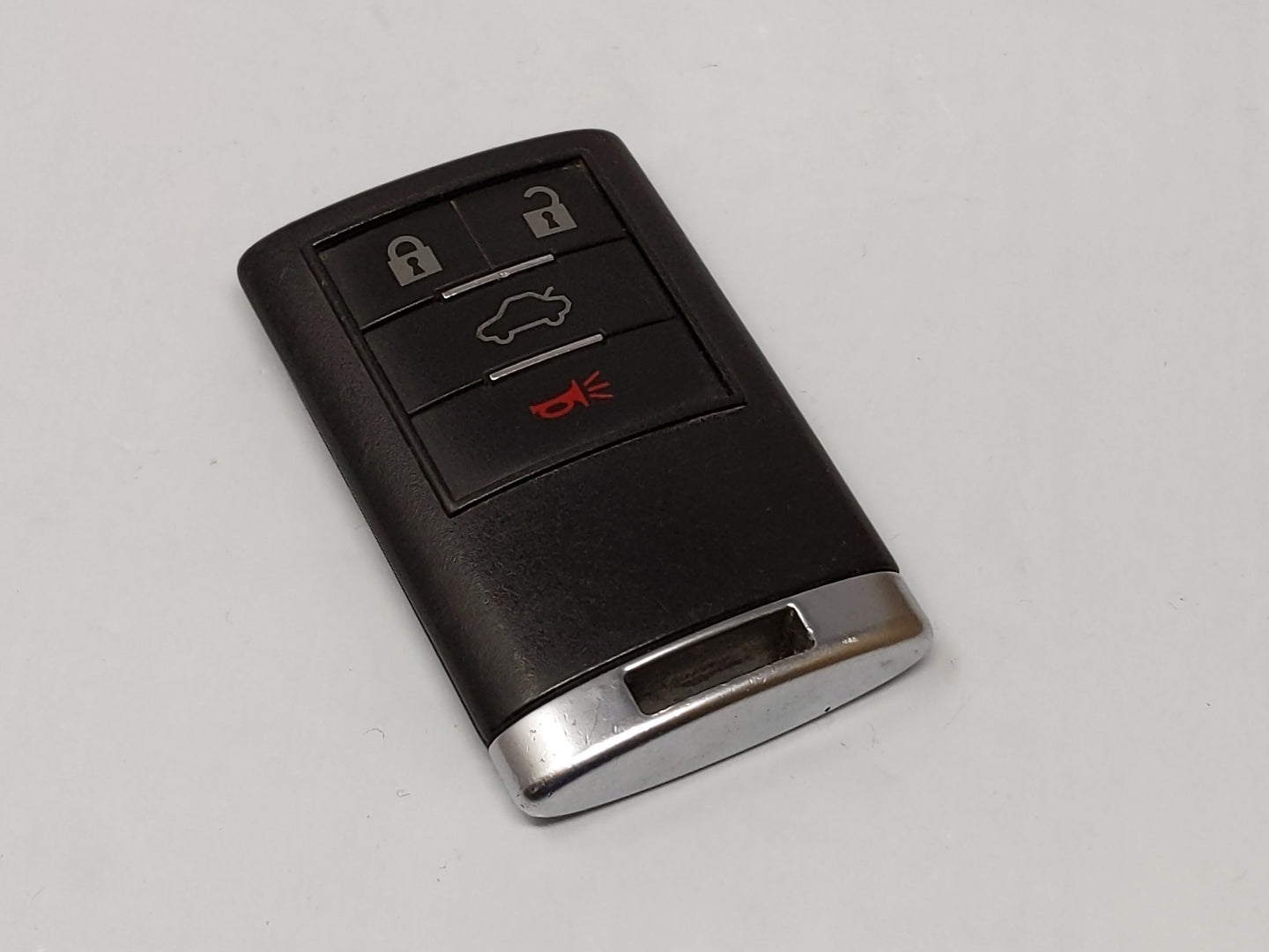 Cadillac Cts Dts Keyless Entry Remote Ouc6000066 Driver2 4 Buttons - Oemusedautoparts1.com