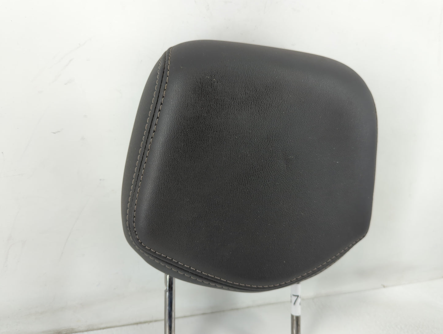2013-2014 Cadillac Cts Headrest Head Rest Front Driver Passenger Seat Fits Fits 2013 2014 OEM Used Auto Parts - Oemusedautop