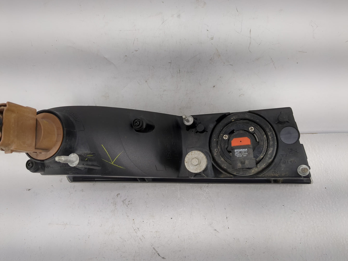 2007-2014 Cadillac Escalade Driver Left Oem Front Light Lamp - Oemusedautoparts1.com