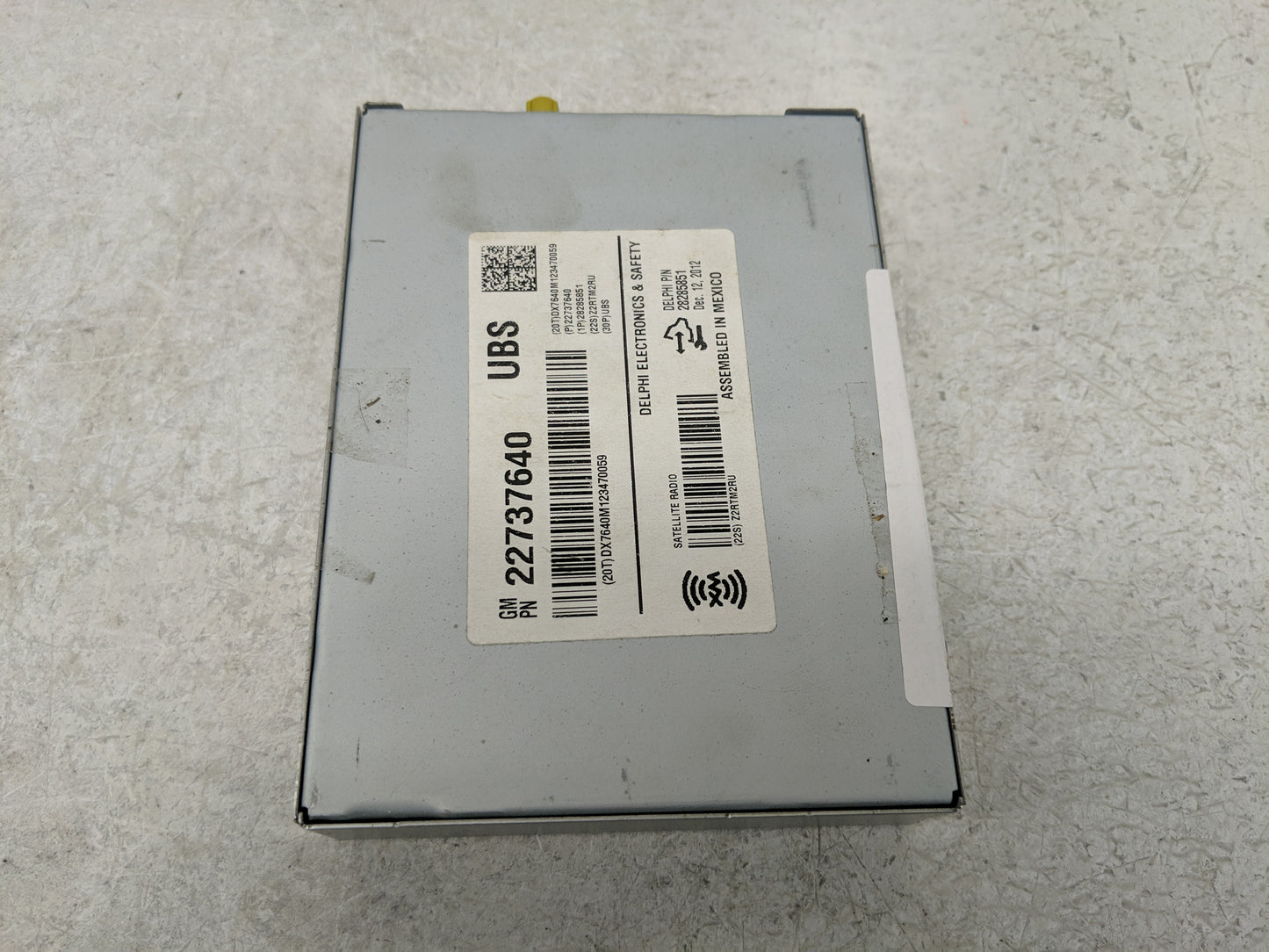 2012-2014 Cadillac Escalade Radio AM FM Cd Player Receiver Replacement P/N:22737640 Fits Fits 2012 2013 2014 2015 2016 OEM U