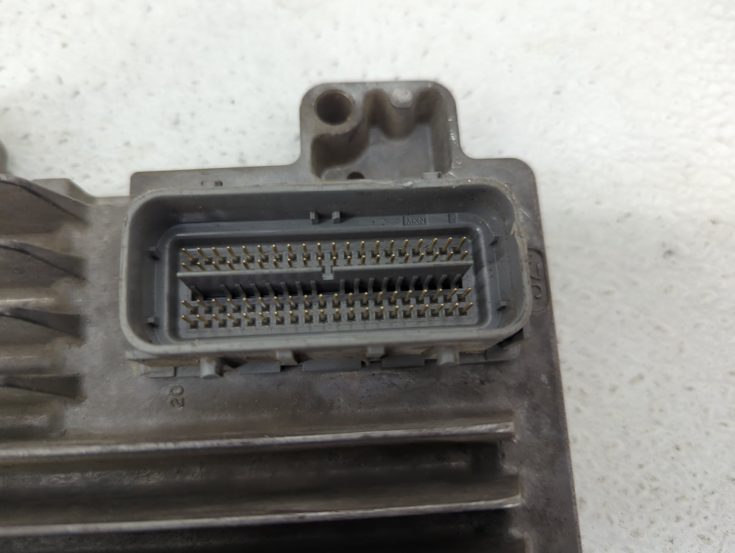 2010-2014 Cadillac Escalade Esv PCM Engine Control Computer ECU ECM PCU OEM P/N:12653784 12633238 Fits OEM Used Auto Parts -