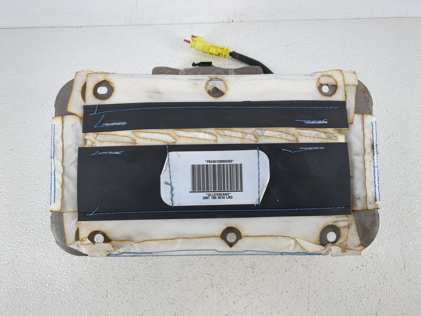 2013 Cadillac Srx Air Bag Passenger Right Dashboard OEM P/N:22962326 Fits OEM Used Auto Parts - Oemusedautoparts1.com